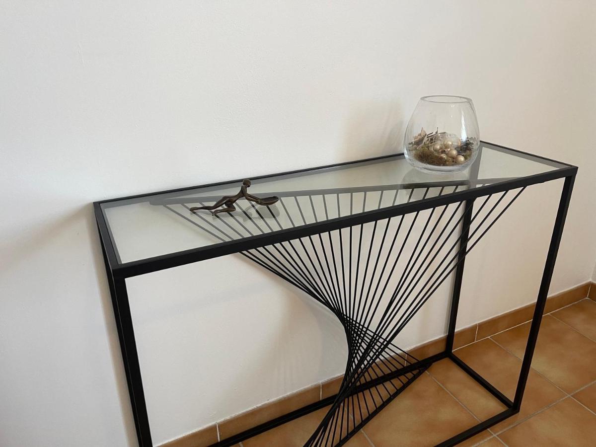 Confortable Villa De Vacances Entre Nimes, Le Pont Du Gard, Uzes, Arles, Avignon Marguerittes Bagian luar foto